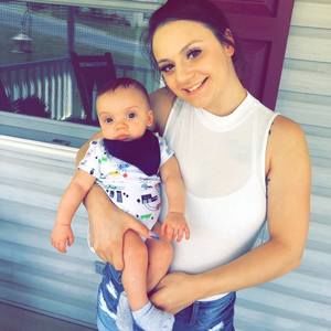 Meet your Posher, Stacy